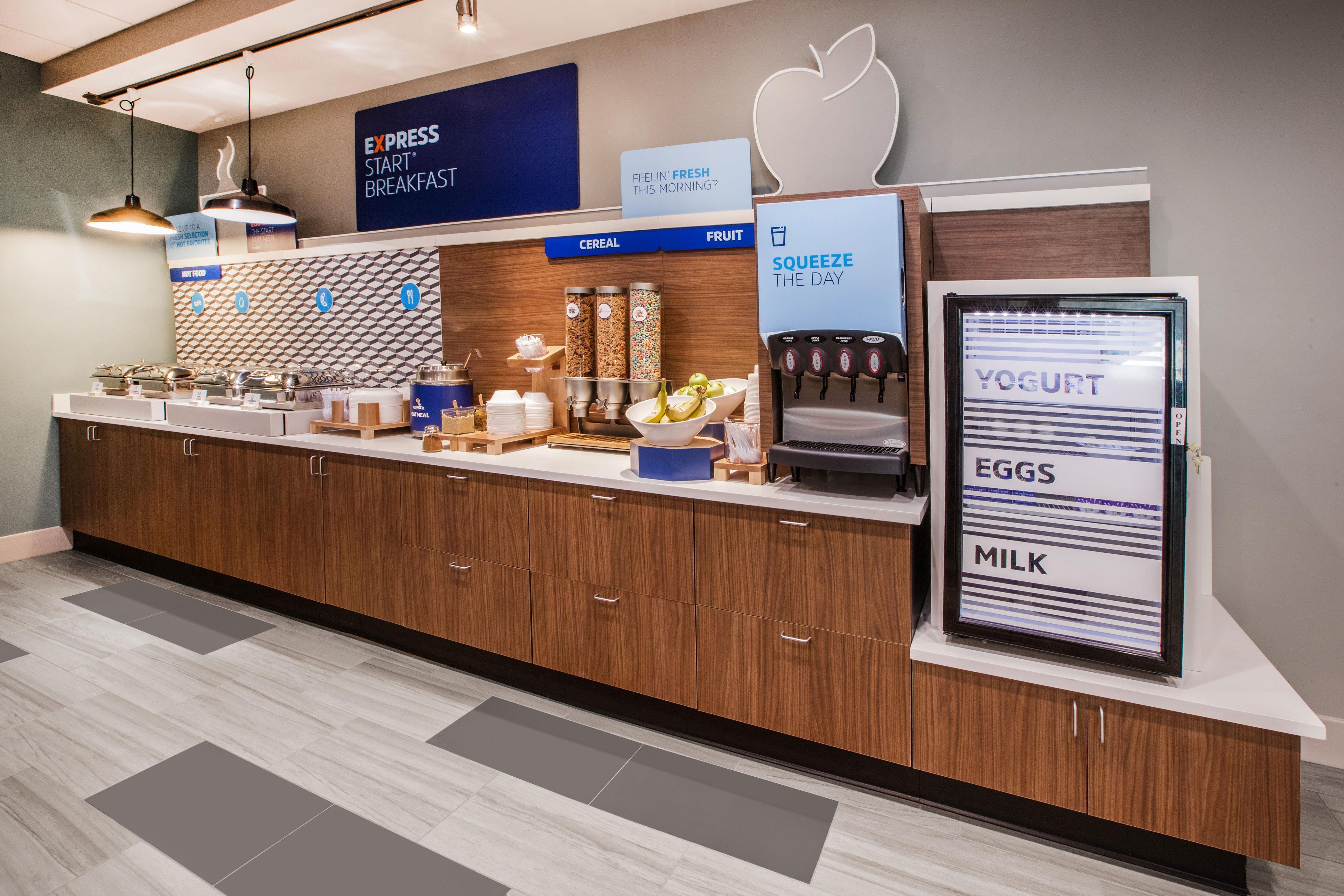 Holiday Inn Express Hotel And Suites Ada By Ihg Ngoại thất bức ảnh